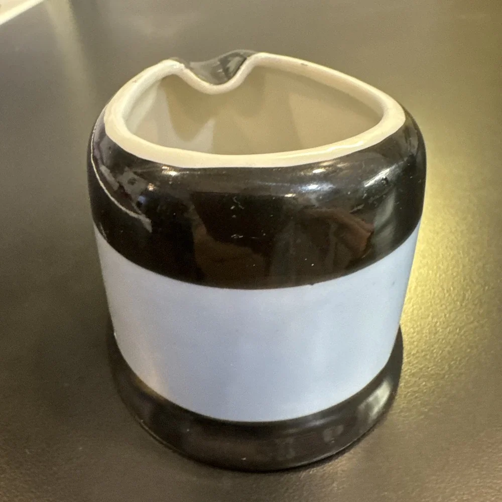 MAERSK LINES DENMARK Nave Cargo‎ Container Cruise Line Ship Funnel Ashtray 1970
